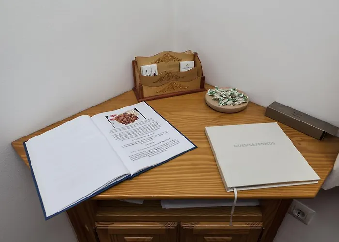 La Buenaventura Del Tietar 컨트리하우스 *